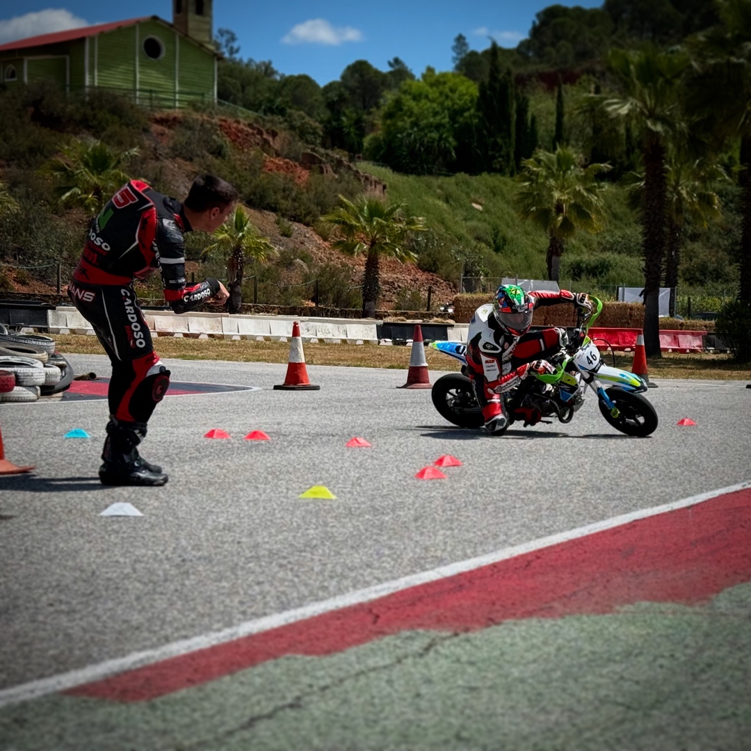 NK Racing Team en pista